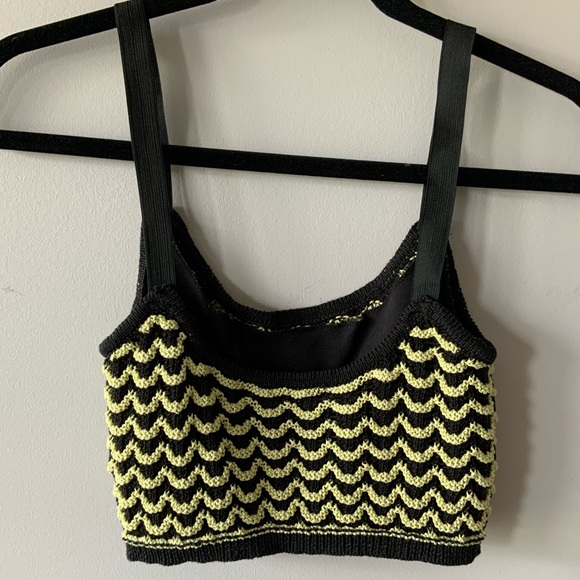 Black & Yellow Crop Top - Picture 10 of 14